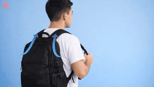 Cách Thắt Dây Cặp Balo Đúng Cách Giúp Balo Gọn Gàng Và Dễ Đeo